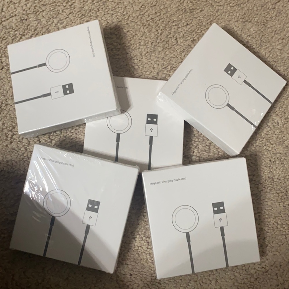 Apple Watch magnetic cable